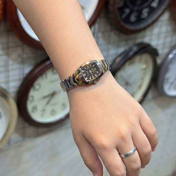 Vibepage Rainbow Crystal Bezel Full Iced Silver Luxury Edition – Multicolor Bezel Watch