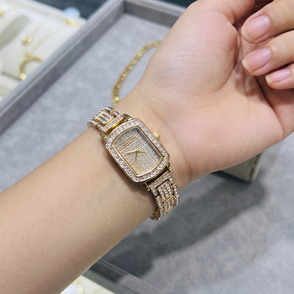 Vibepage Diamond Pavé Full Silver Tonneau Women's Luxury Edition – Iced-Out Barrel Watch