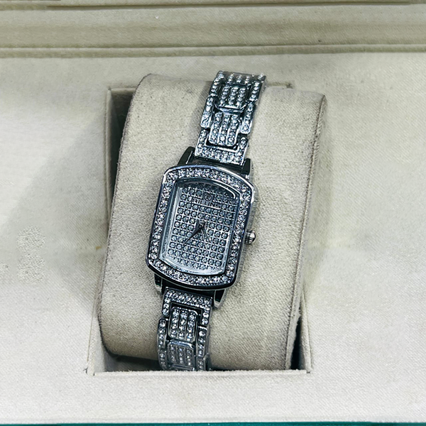Vibepage Diamond Pavé Full Silver Tonneau Women's Luxury Edition – Iced-Out Barrel Watch