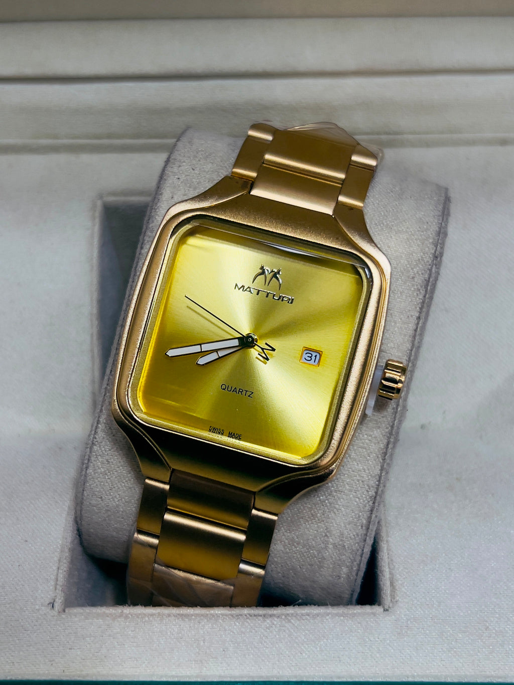 Vibepage Modern Cushion Executive – Rounded-Square Minimalist Watch
