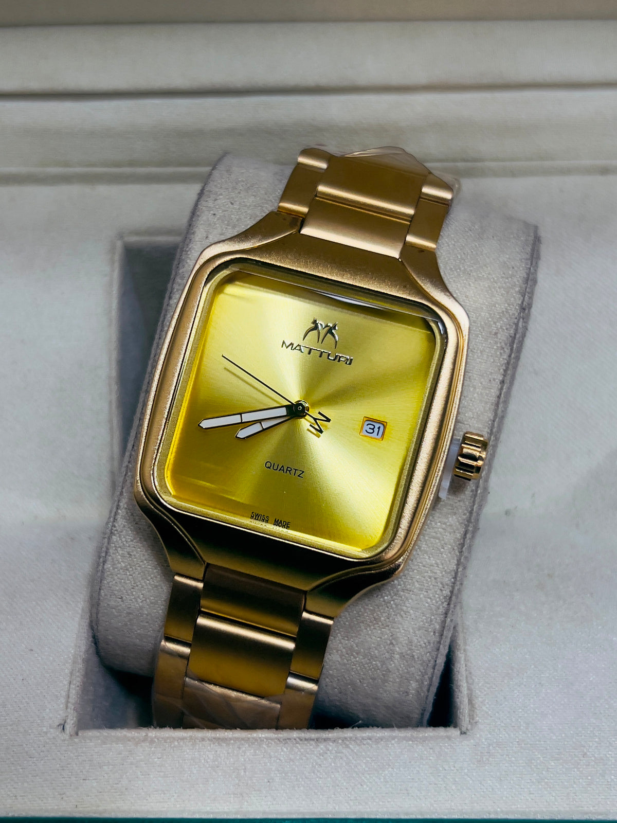 Vibepage Modern Cushion Executive – Rounded-Square Minimalist Watch