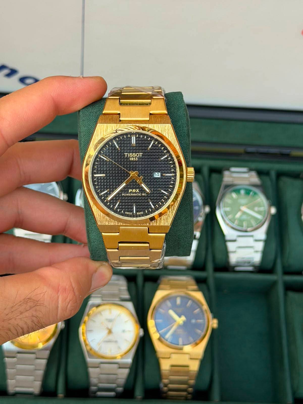 Vibepage Integrated Retro Executive – Classic Tonneau Case Watch with Integrated Link Bracelet