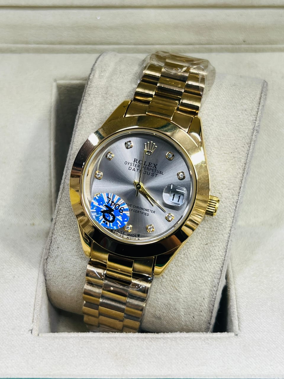 Vibepage Monarch Two-Tone – Luxury Gold & Silver Steel Watch with Midnight Blue Dial