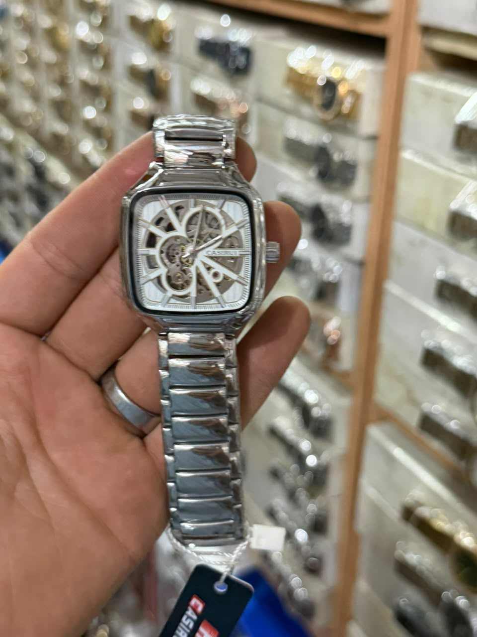 Vibepage Square Skeleton Avant-Garde – Modern Geometric Openwork Watch
