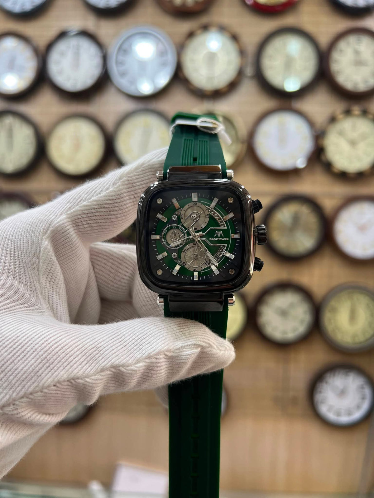 Vibepage Square Cushion Chrono – Rounded Square Case Chronograph Watch