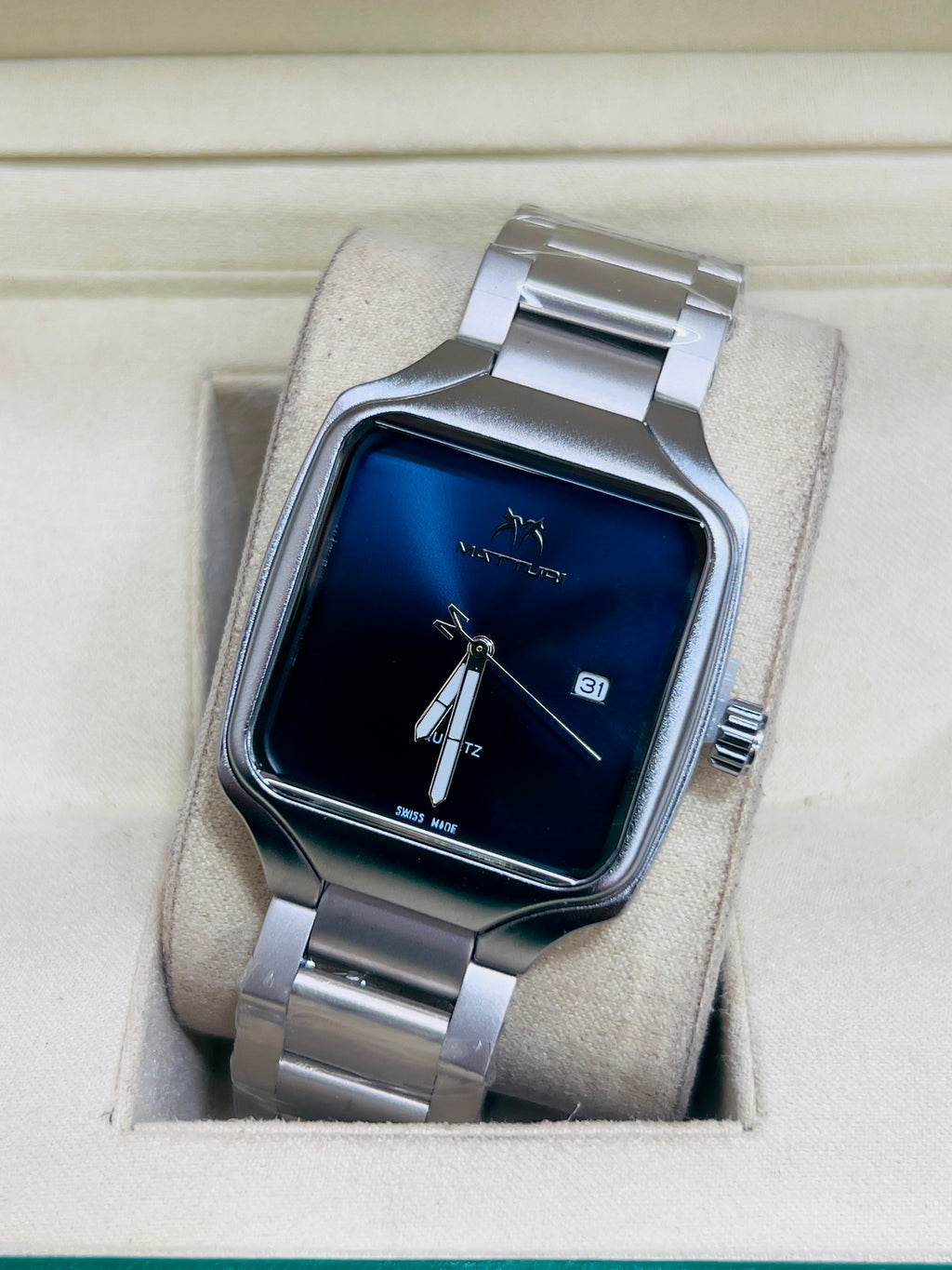 Vibepage Modern Cushion Executive – Rounded-Square Minimalist Watch