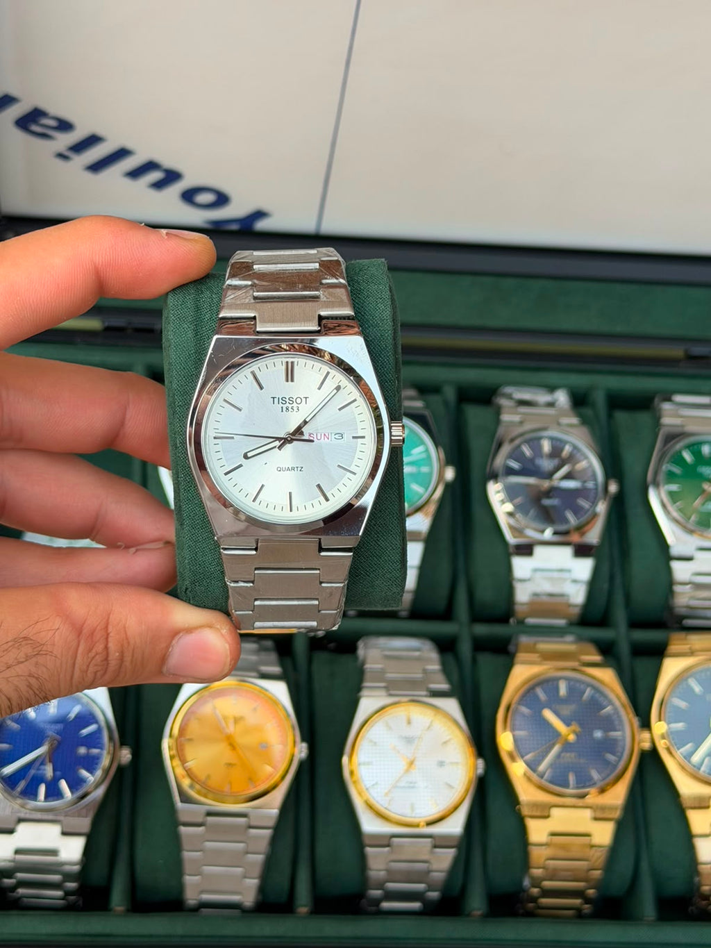 Vibepage Integrated Retro Executive – Classic Tonneau Case Watch with Integrated Link Bracelet